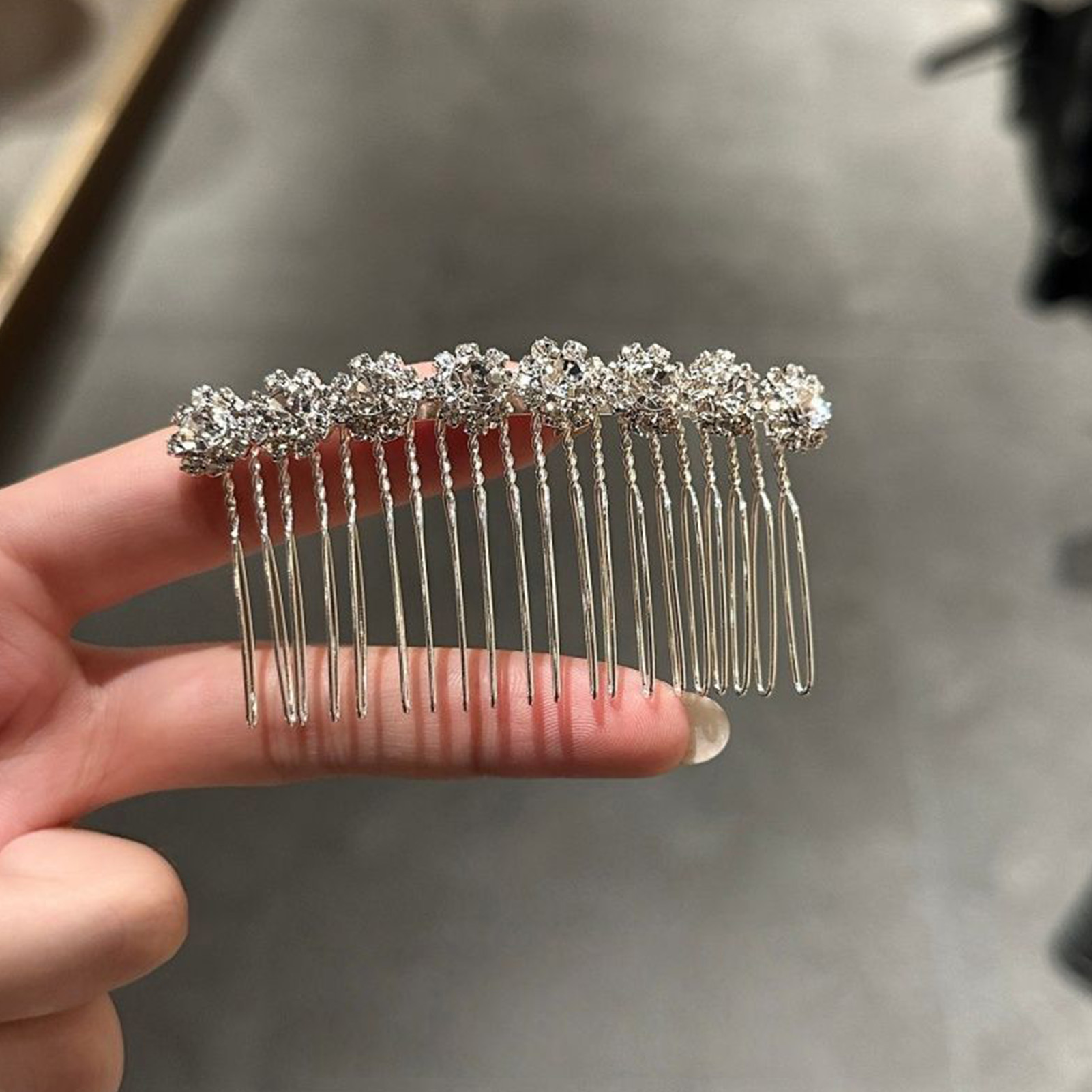 Minimalist Rhinestone Flower H - Pearl Hair Pin recension och pris